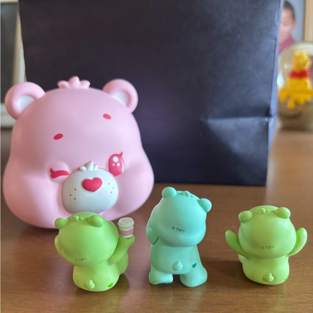 Care Bears figures - Picture 2 of 2